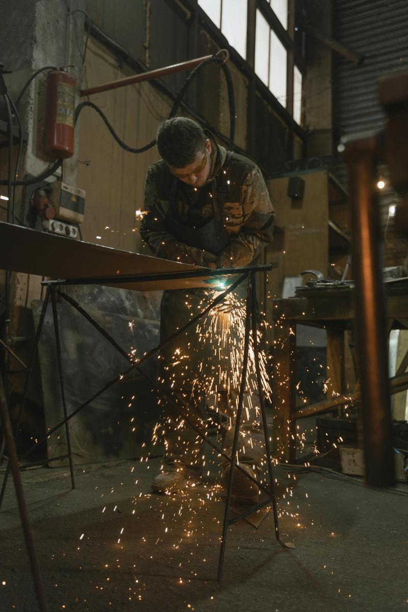 Mig welder-e8f95e6a32bb4f8ea683e8f3f2914c3a.jpg Mig welder